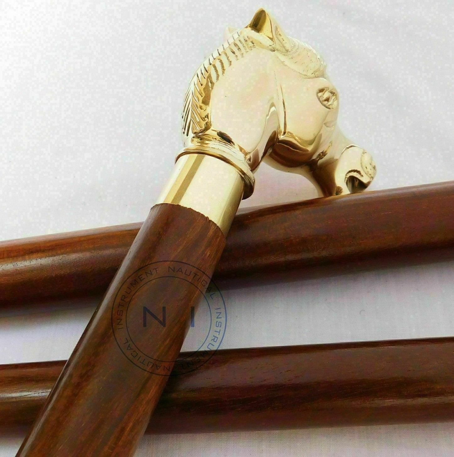 VICTORIAN STYLE WOODEN WALKING STICK BRASS HORSE HEAD HANDLE