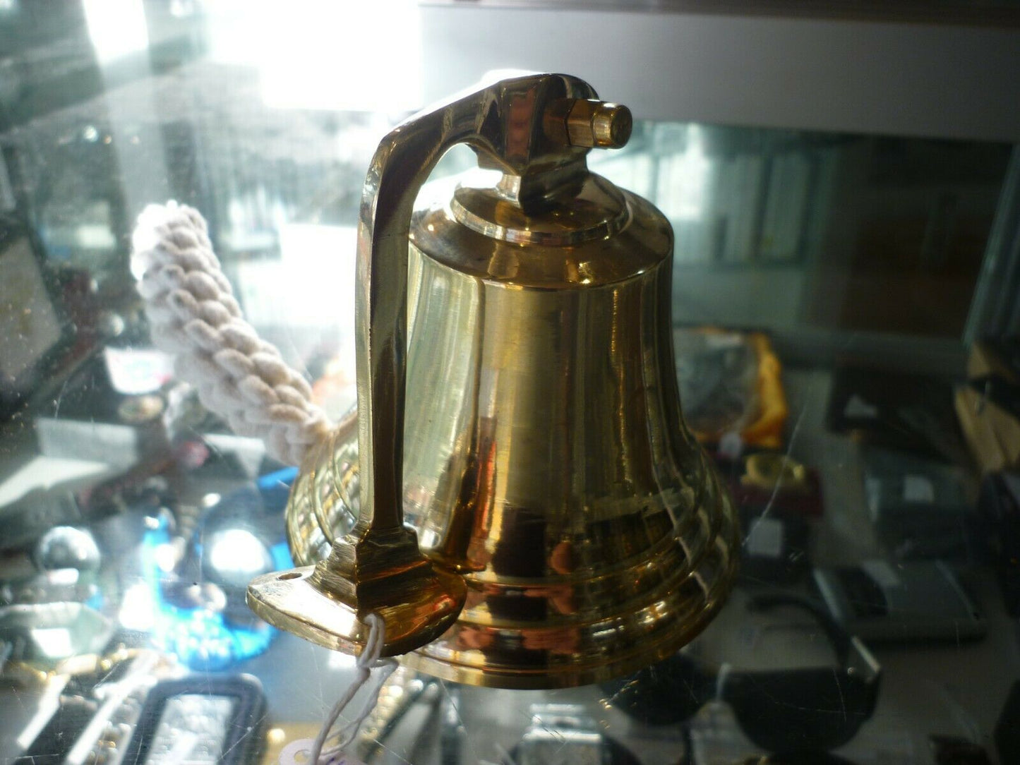 BRASS WALL BELL VINTAGE SHIP's SCHOOL PUB LAST ORDERS DINNER DOOR 4'' AU STOCK !